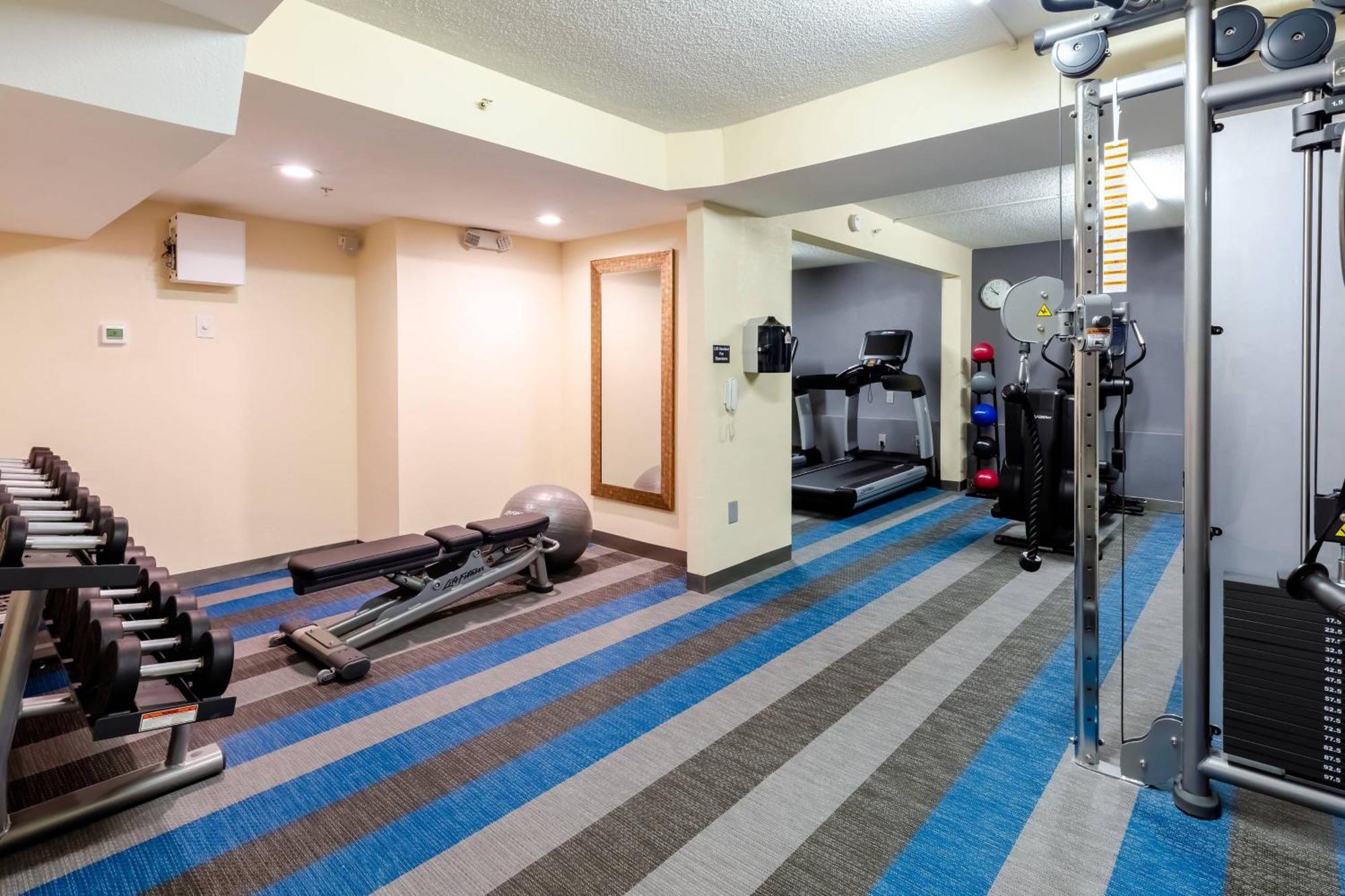 Aloft Columbia Harbison Hotel Екстериор снимка