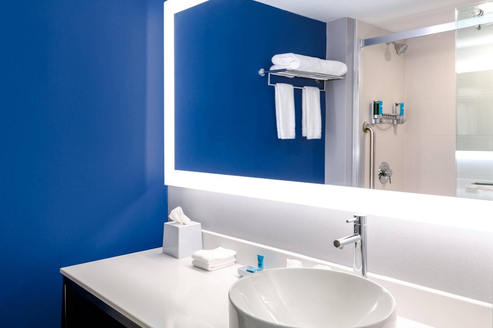 Aloft Columbia Harbison Hotel Екстериор снимка