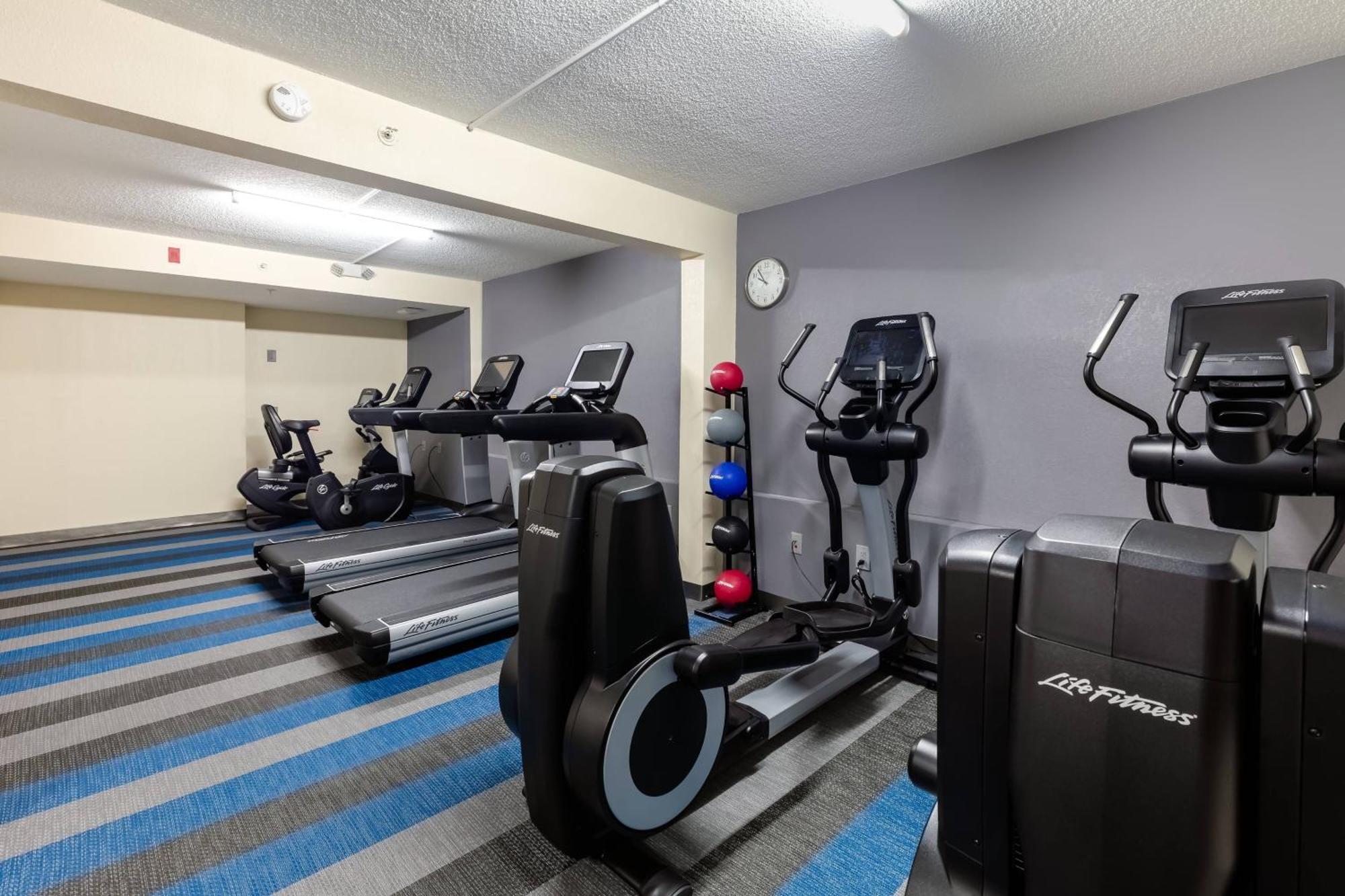 Aloft Columbia Harbison Hotel Екстериор снимка